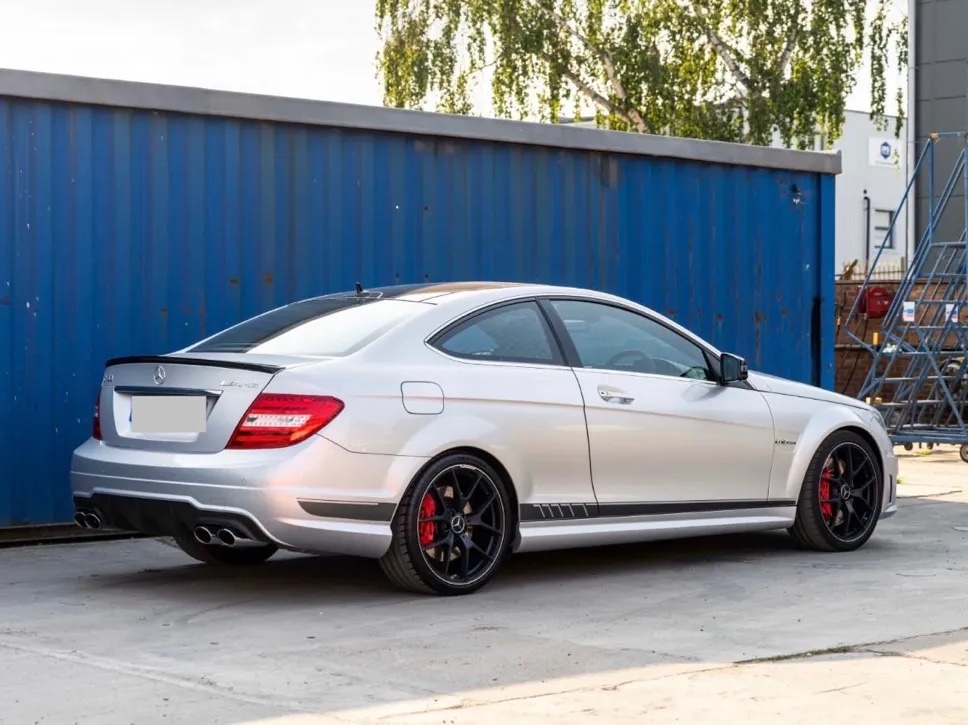 Mercedes-Benz C-Class Coupe 63 AMG 2014 - Image 2