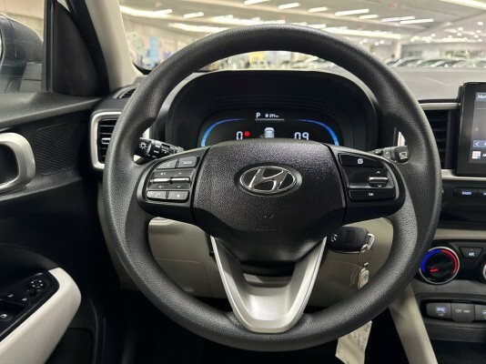 Hyundai VENUE  2024 - Image 3