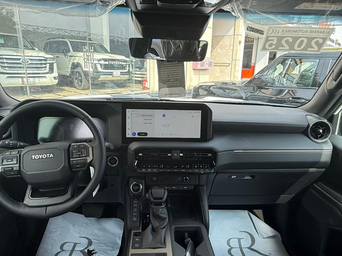 Toyota Prado 2025 - Image 3