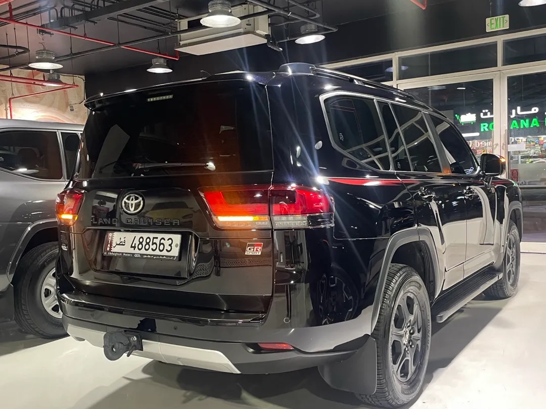 Toyota Land Cruiser G/R 2024 - Image 3
