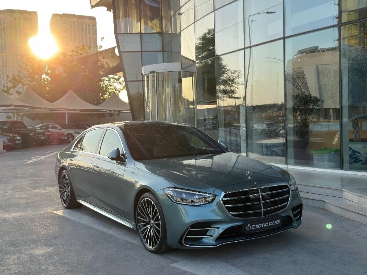 Mercedes-Benz S-Class Sedan 500 2025