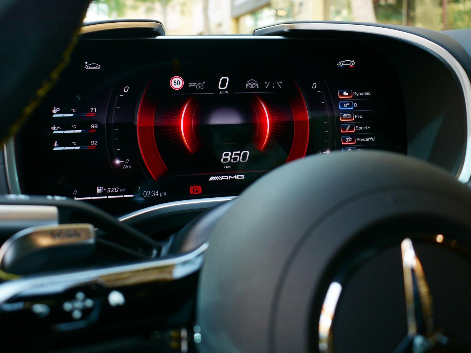 Mercedes-Benz GT 63 AMG 2025 - Image 2