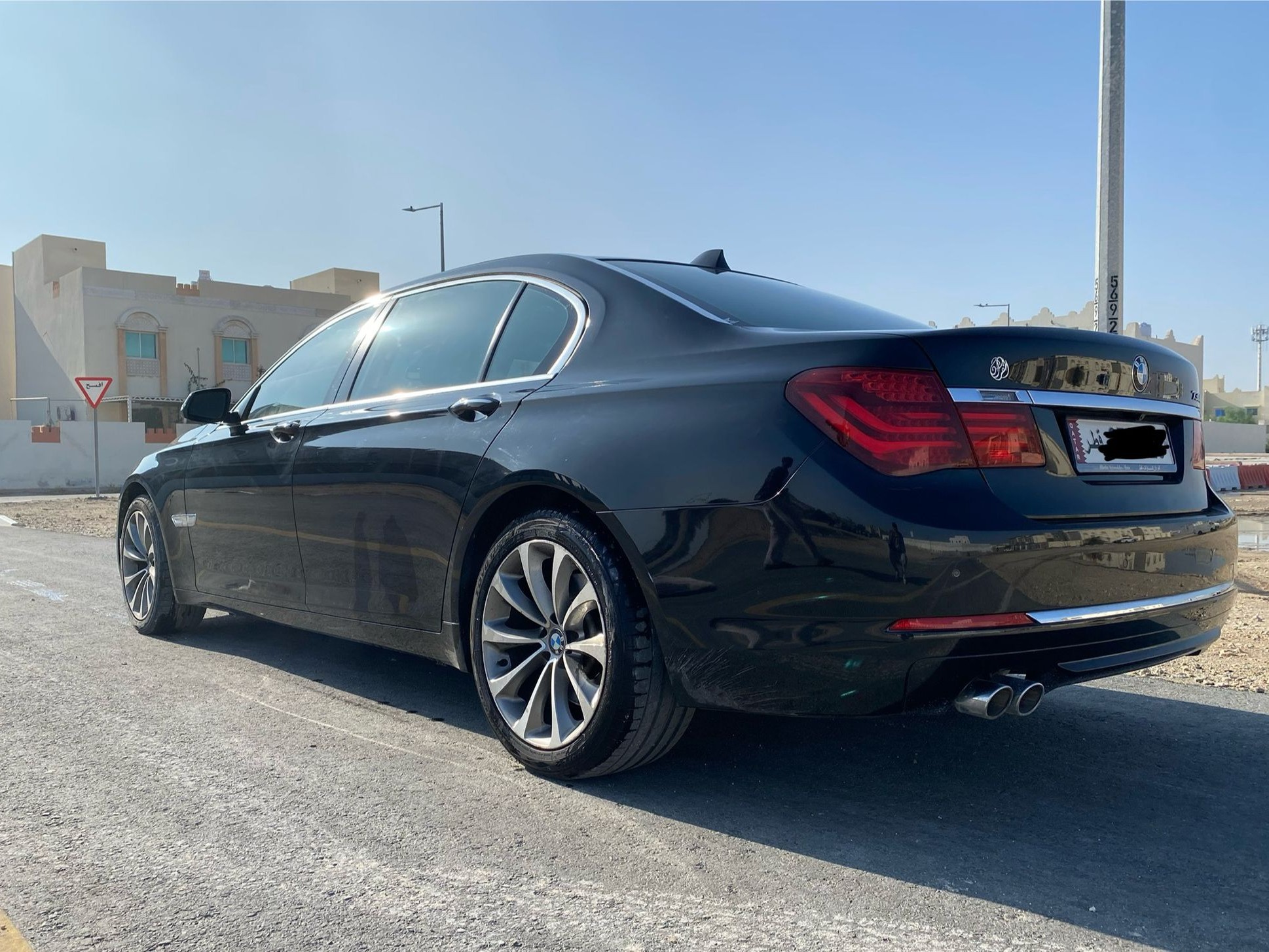 BMW 7-Series 730 Li 2015 - Image 4