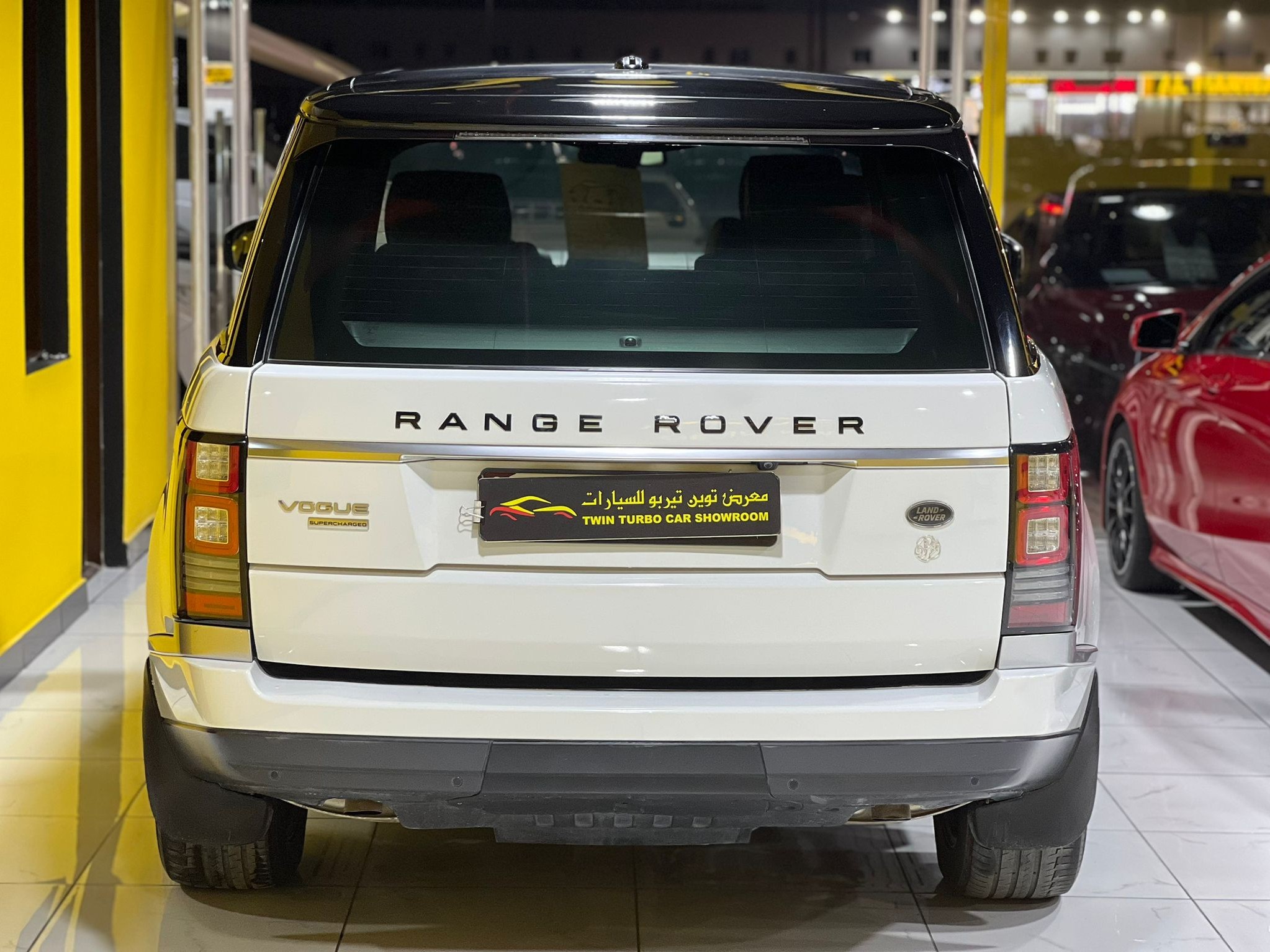 Land Rover Range Rover Vogue SuperCharged 2014 - Image 4