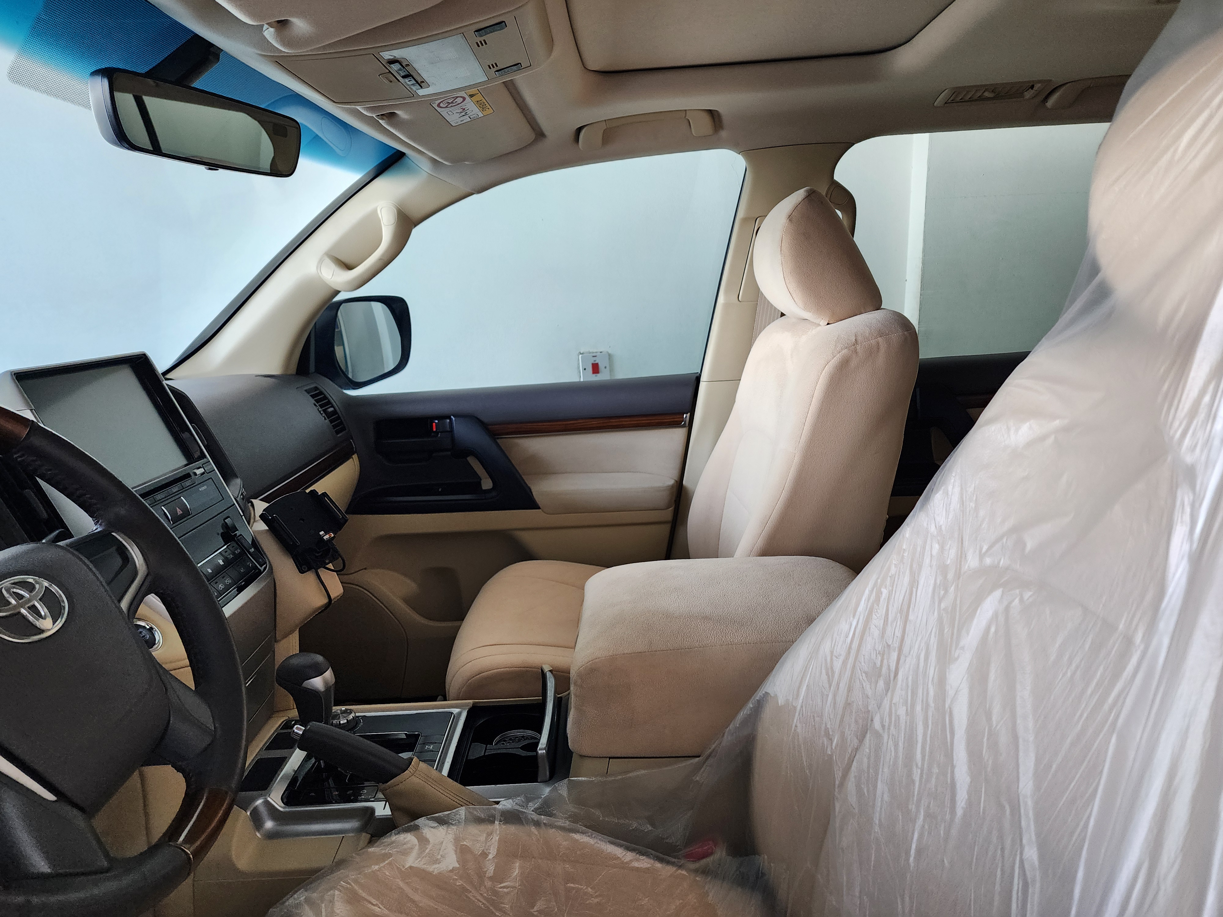 Toyota Land Cruiser GX.R - Image 2