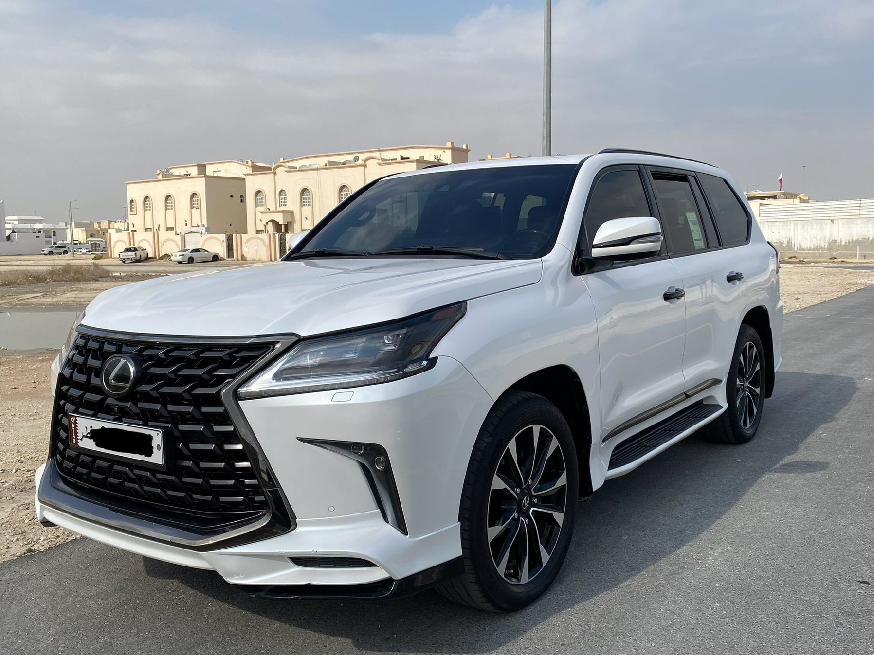 Lexus LX 570 S Black Edition 2021 - Image 1