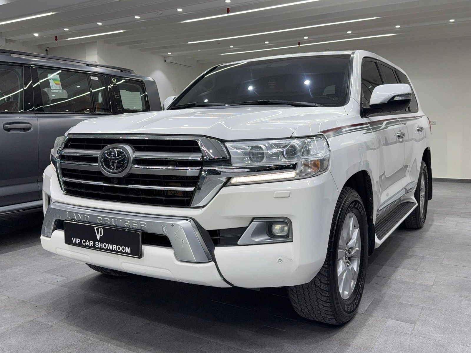 Toyota Land Cruiser GX.R 2016 - Image 1