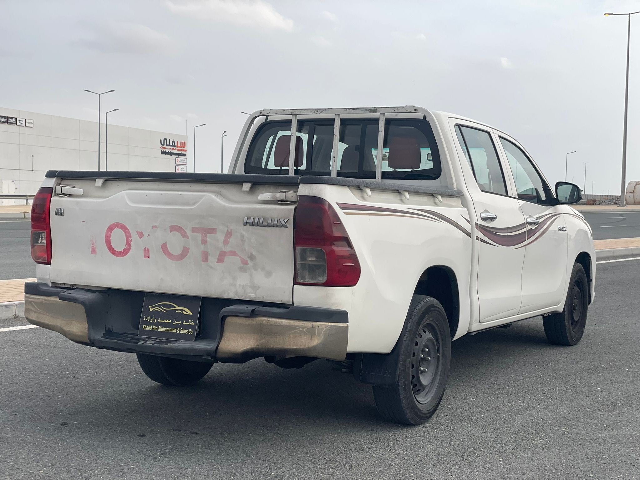 Toyota Hilux 2019 - Image 4