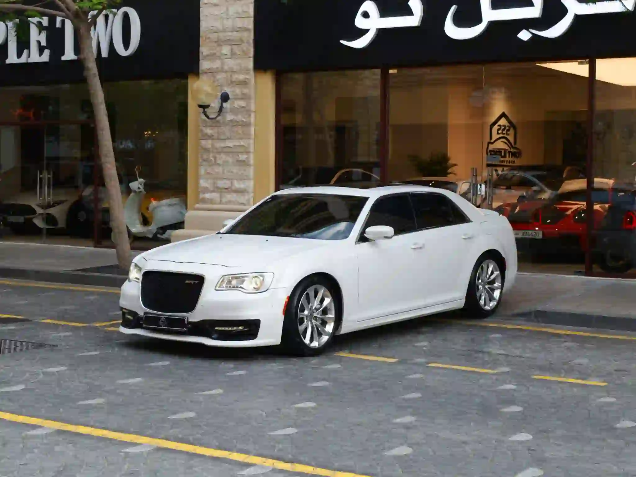 Chrysler 300C SRT-8 2016