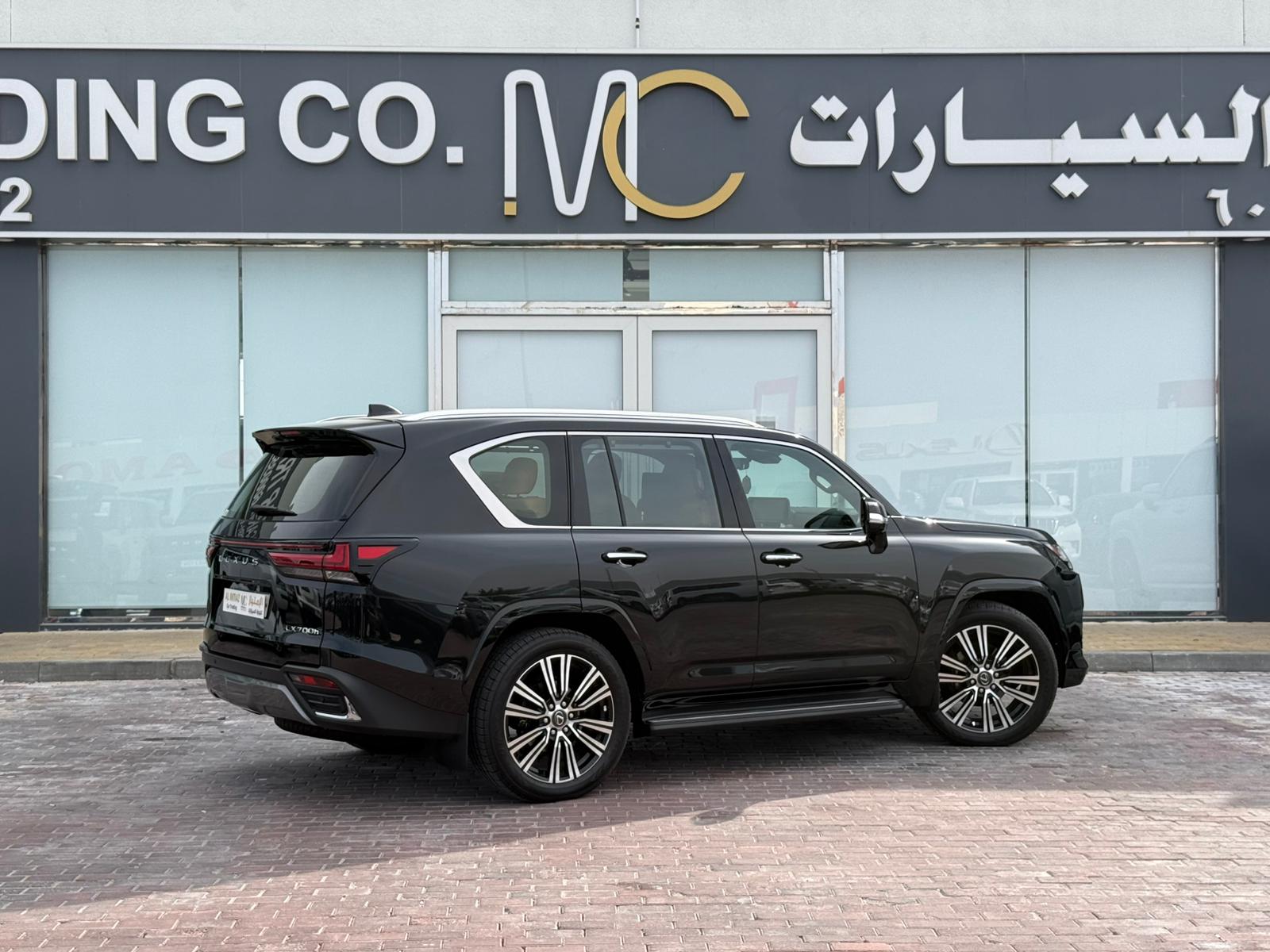 Lexus LX 700 H 2025 - Image 4