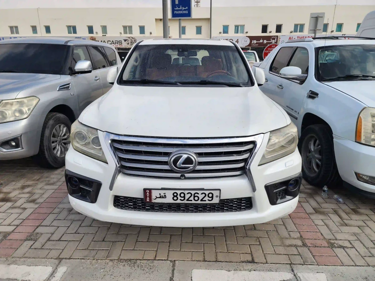 Lexus LX 570 2013