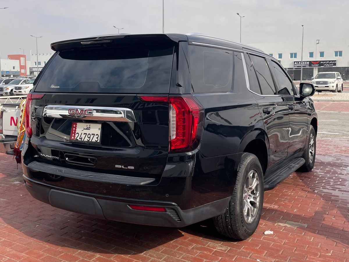 GMC Yukon SLE 2021 - Image 3