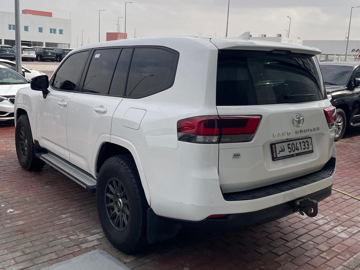 Toyota Land Cruiser G standard 2023 - Image 3