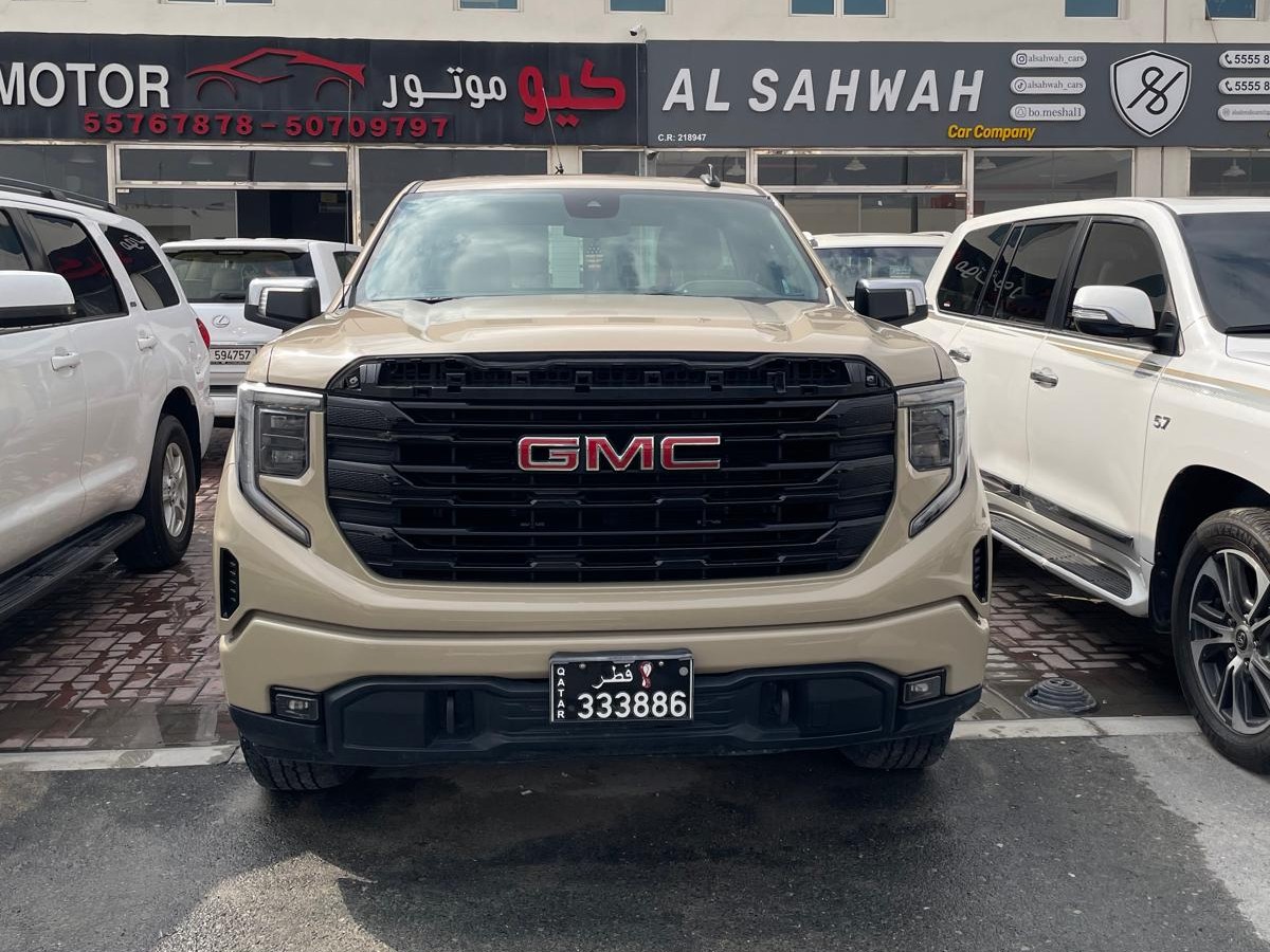 GMC Sierra Elevation  2022 - Image 2