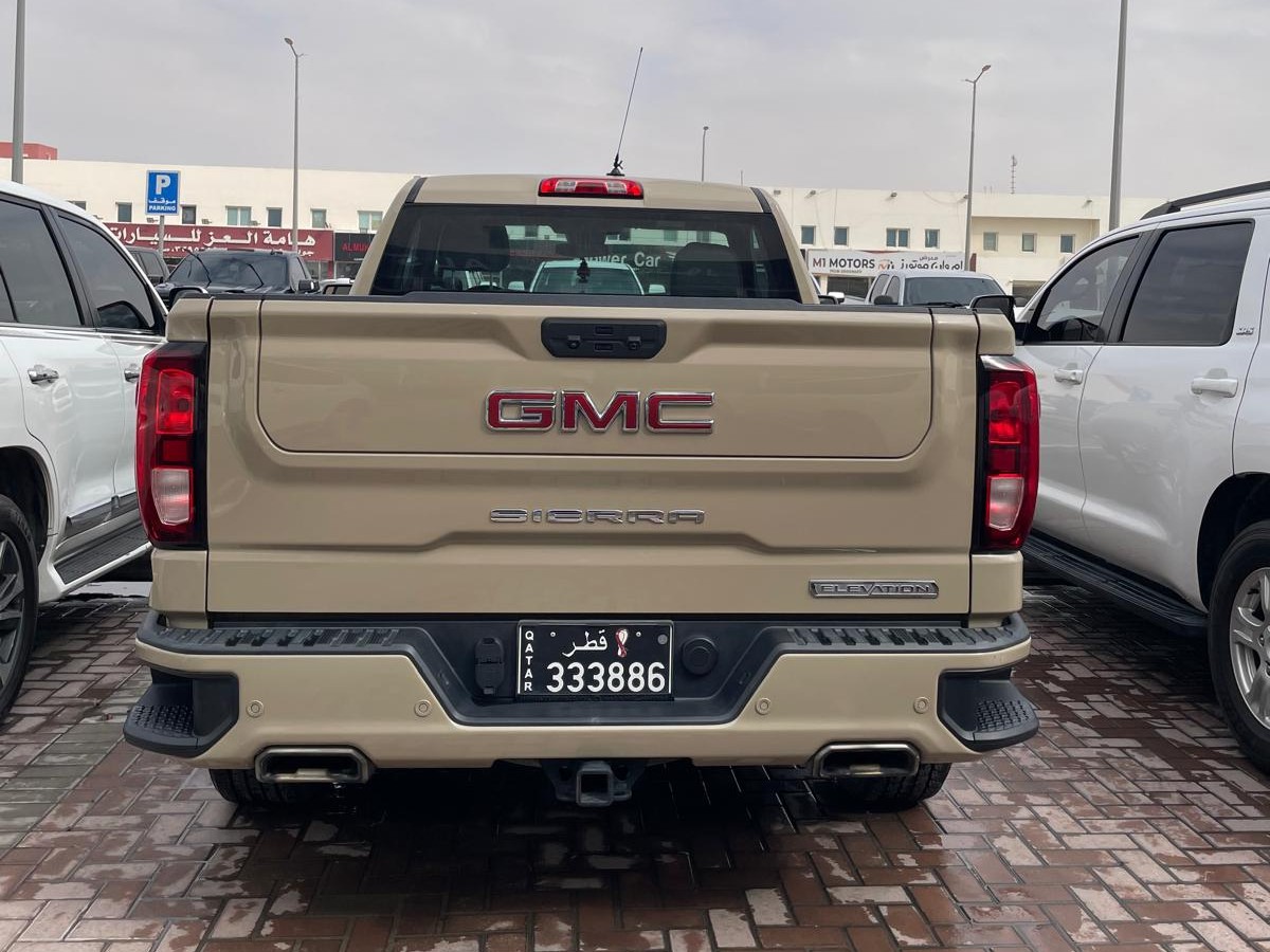 GMC Sierra Elevation  2022 - Image 4