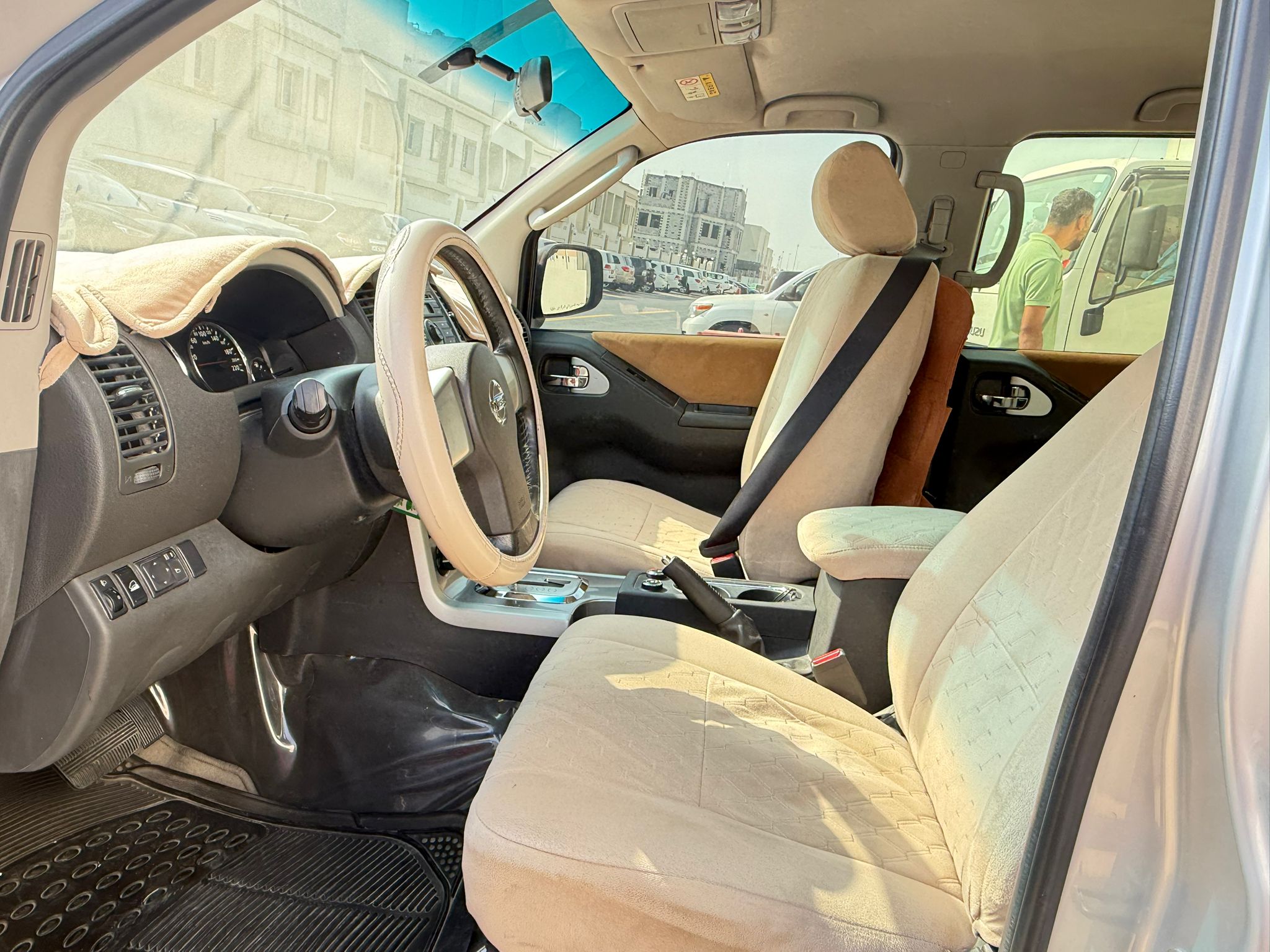 Nissan Pathfinder 2008 - Image 2