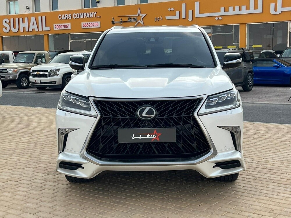 Lexus LX 570 S 2018 - Image 2