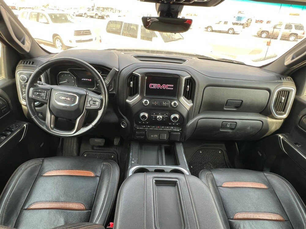 GMC Sierra 2022 - Image 2