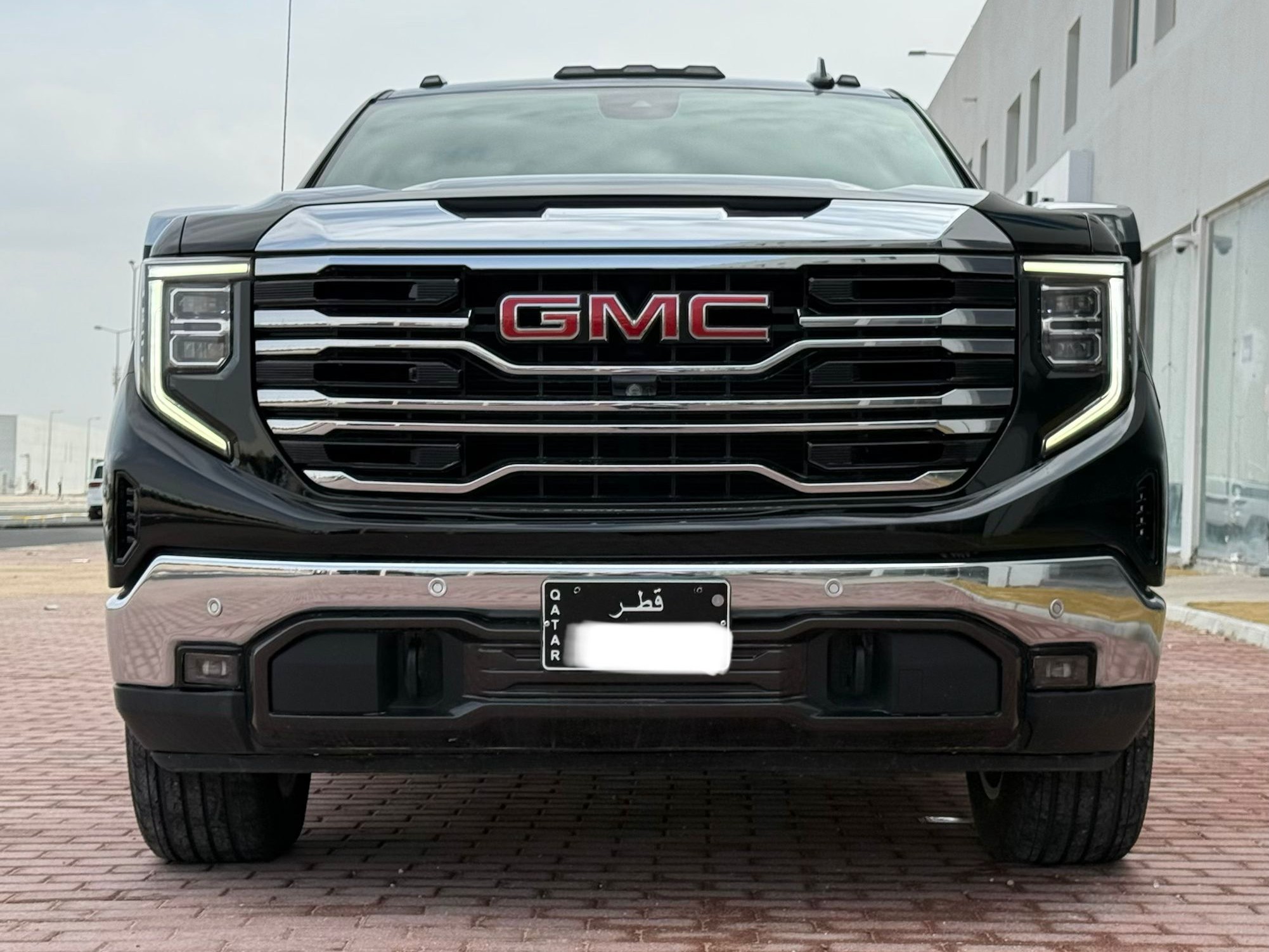 GMC Sierra 2022 - Image 3