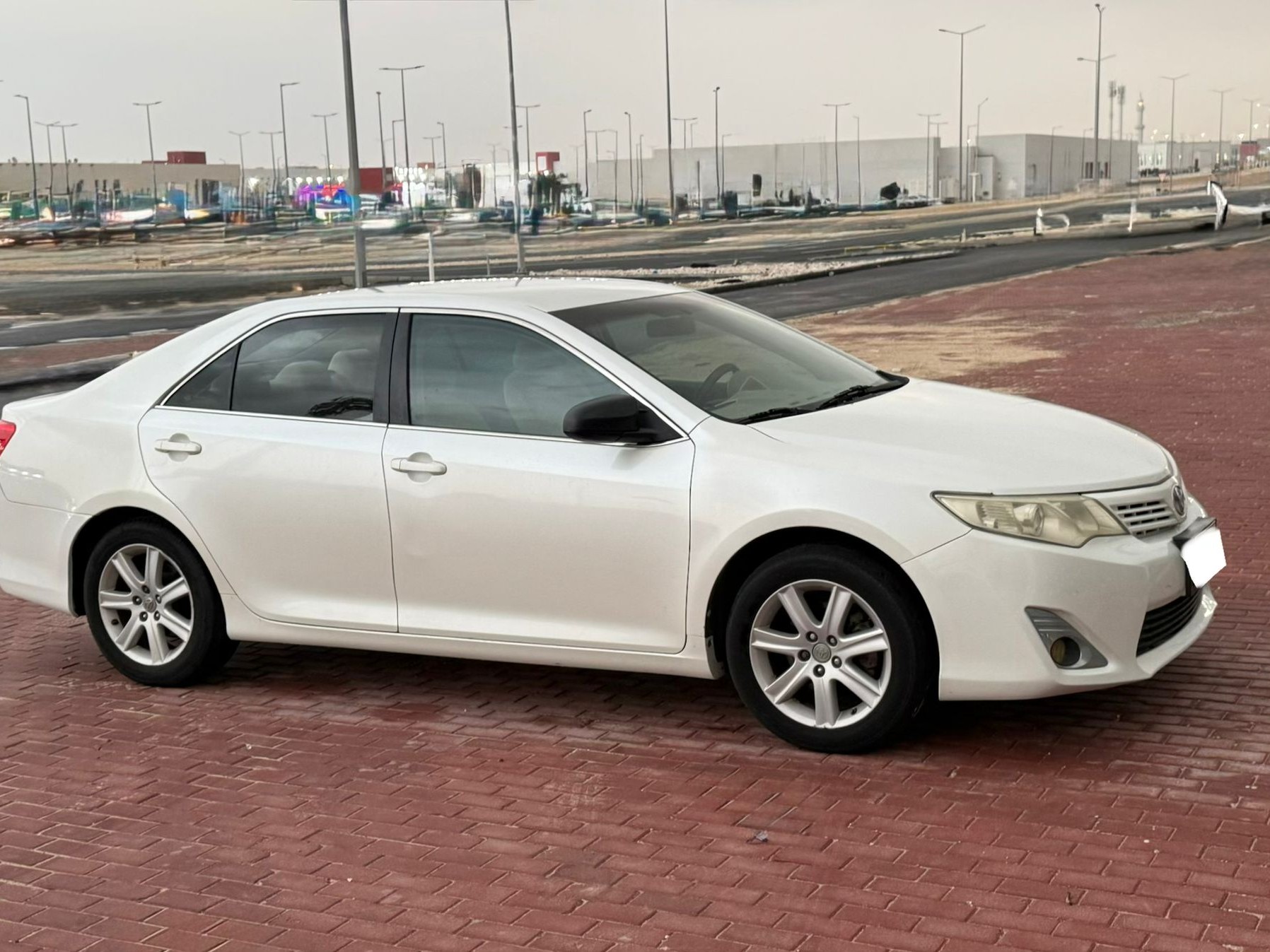 Toyota Camry 2015 - Image 4