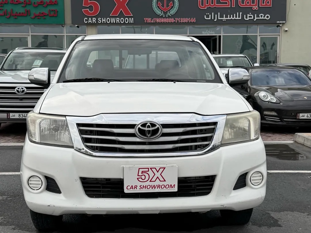 Toyota Hilux 2.0 2015 - Image 1
