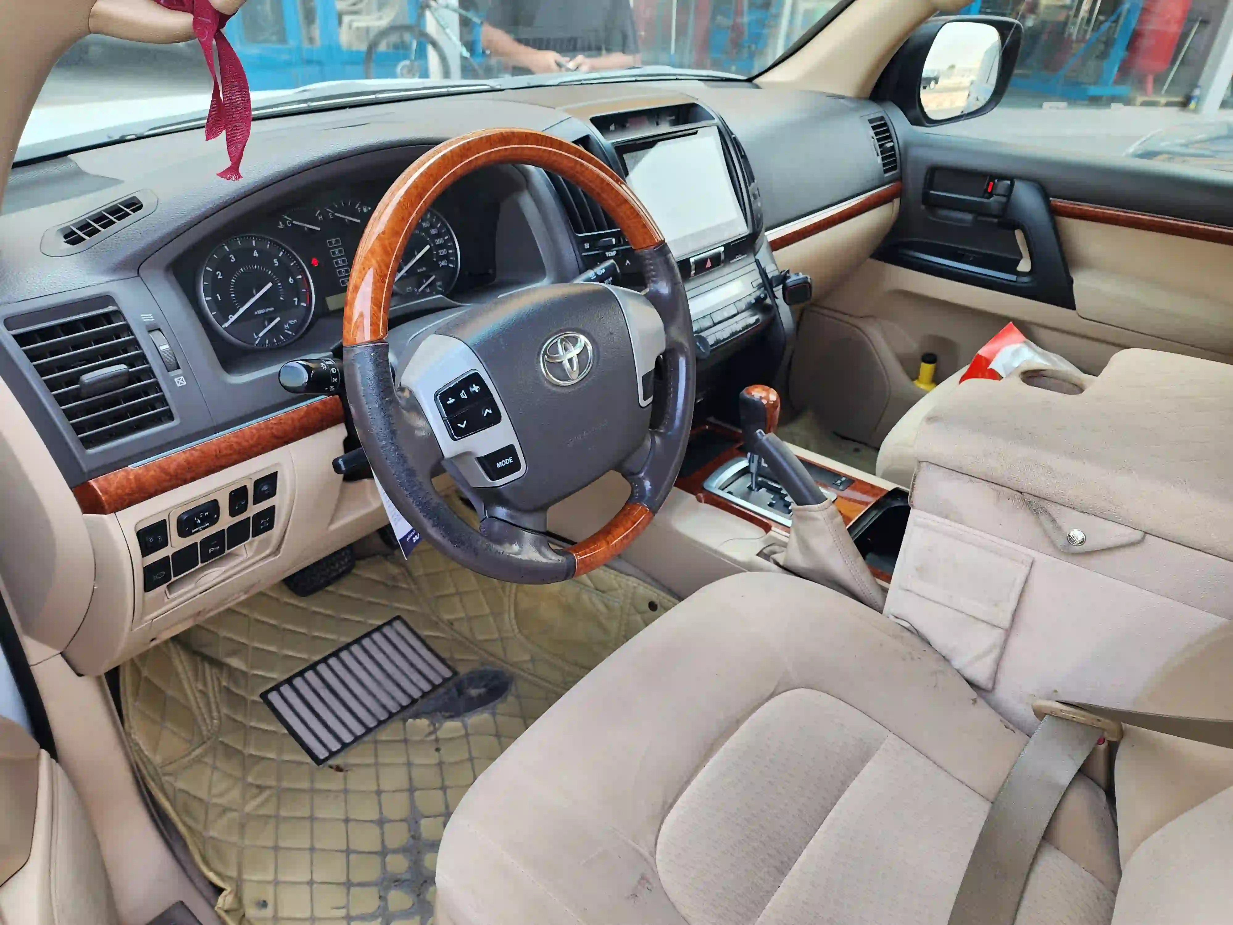 Toyota Land Cruiser GX.R 2014 - Image 3