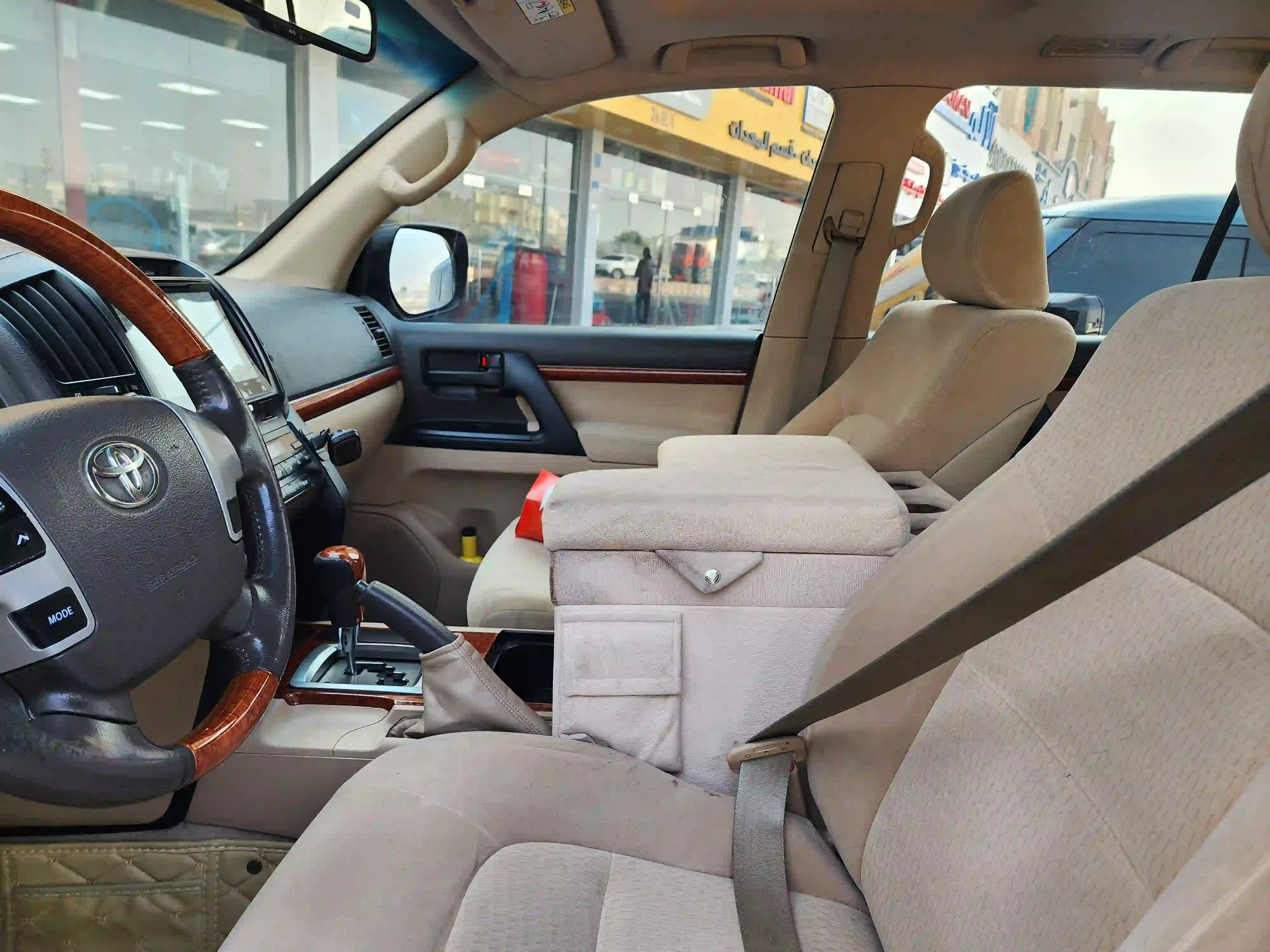 Toyota Land Cruiser GX.R 2014 - Image 4