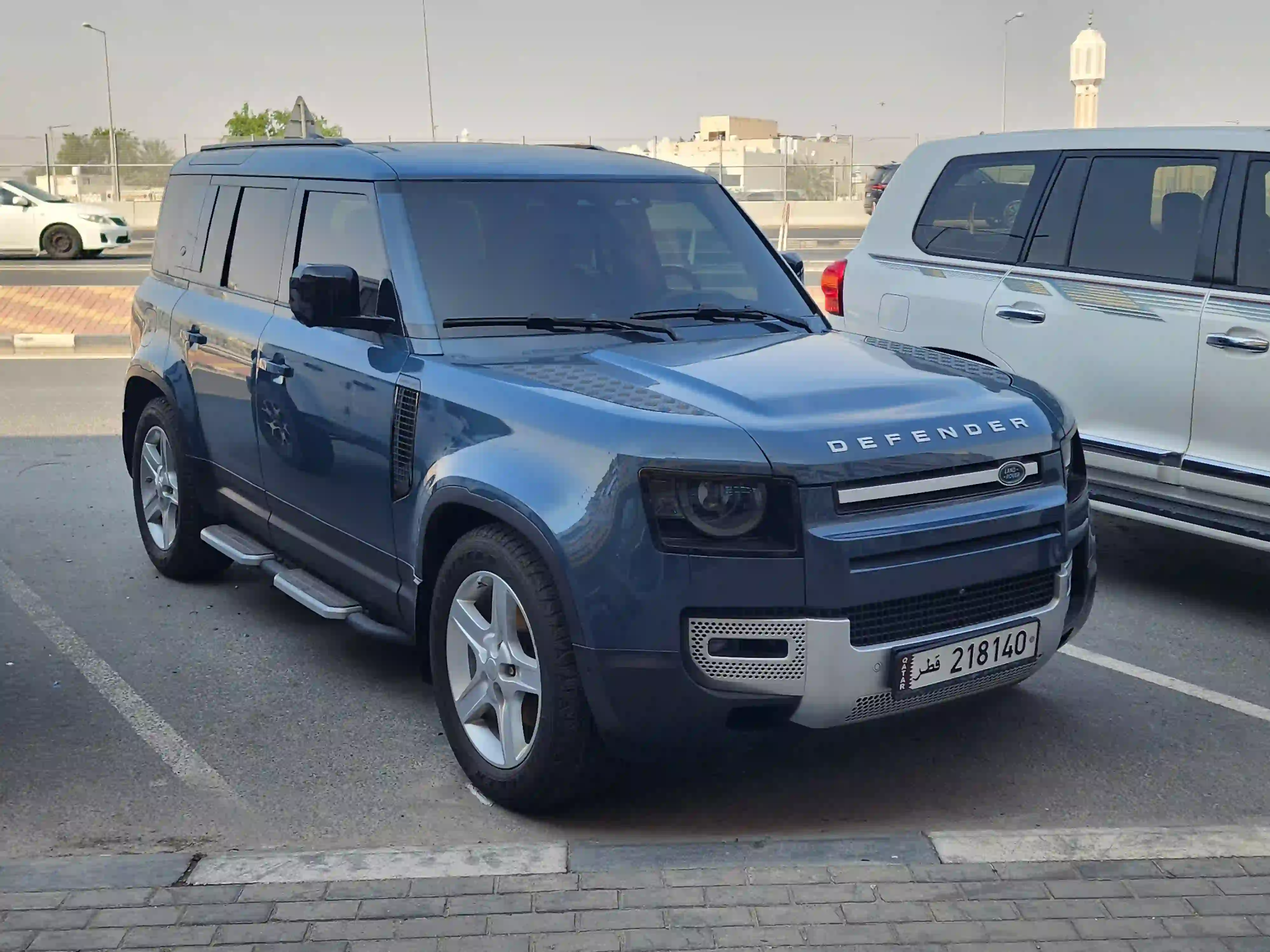 Land Rover Defender 2020
