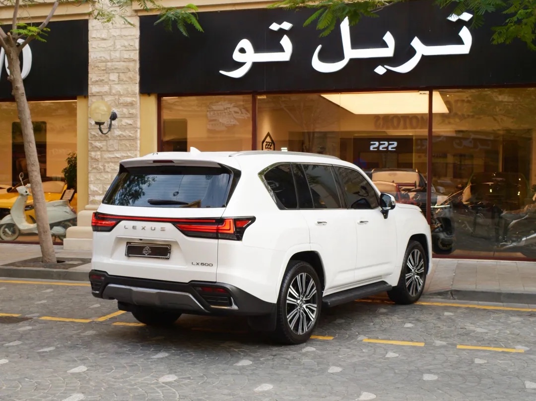 Lexus LX 600 VIP 2024 - Image 3