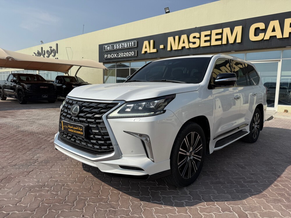 Lexus LX 570 S 2018 - Image 1