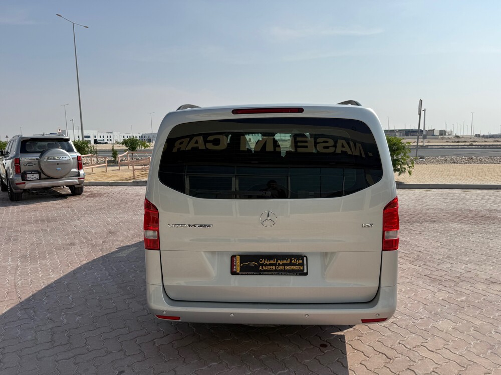 Mercedes-Benz Viano 2017 - Image 3