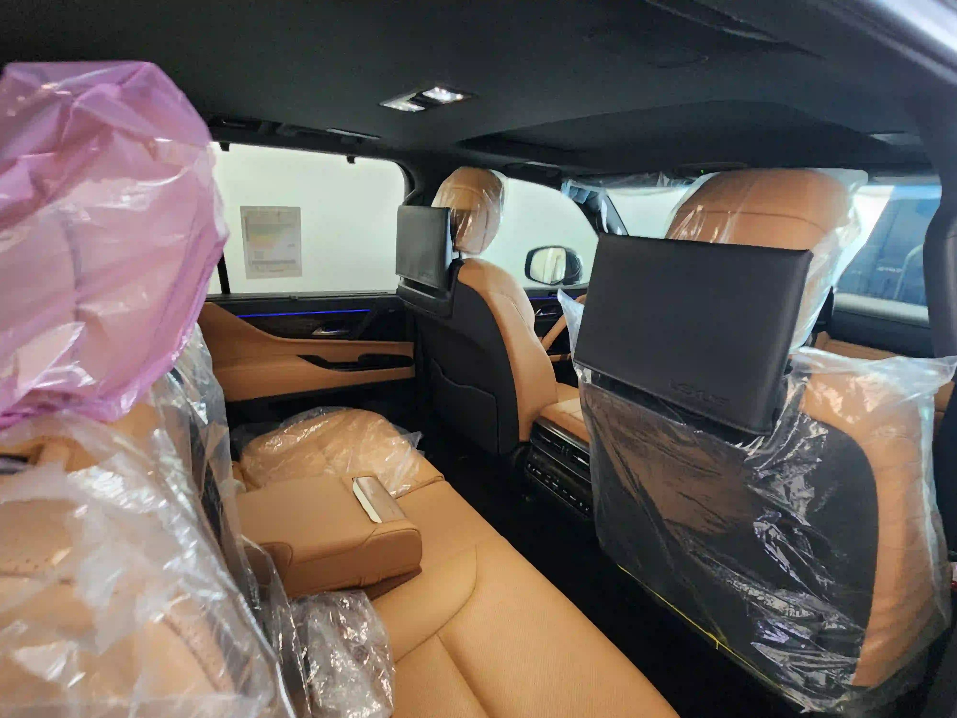 Lexus LX 600 2023 - Image 3