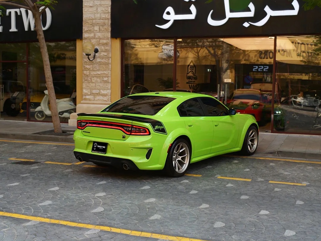 Dodge Charger SRT 2023 - Image 2