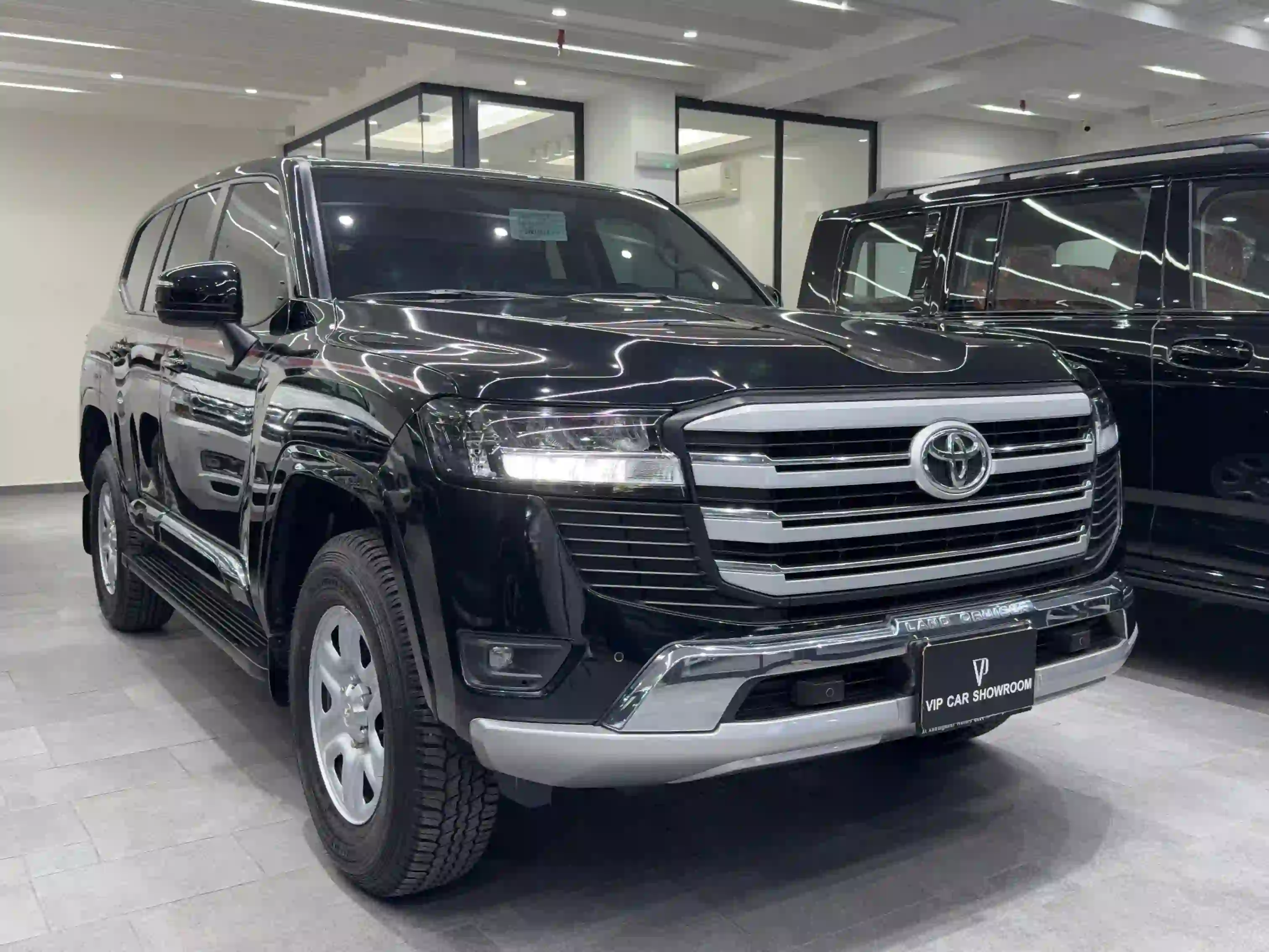 Toyota Land Cruiser GX 2025 - Image 1
