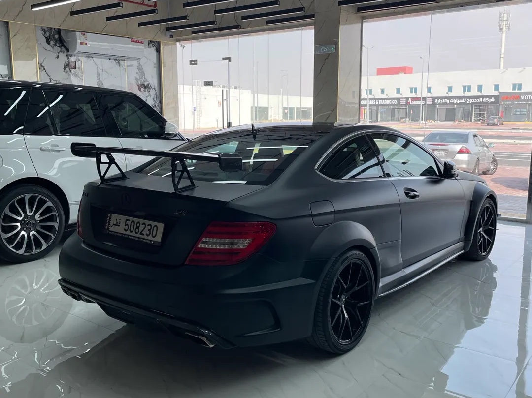 Mercedes-Benz C-Class Coupe 63 AMG 2013 - Image 2