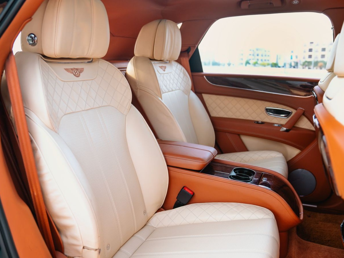 Bentley Bentayga 2017 - Image 4