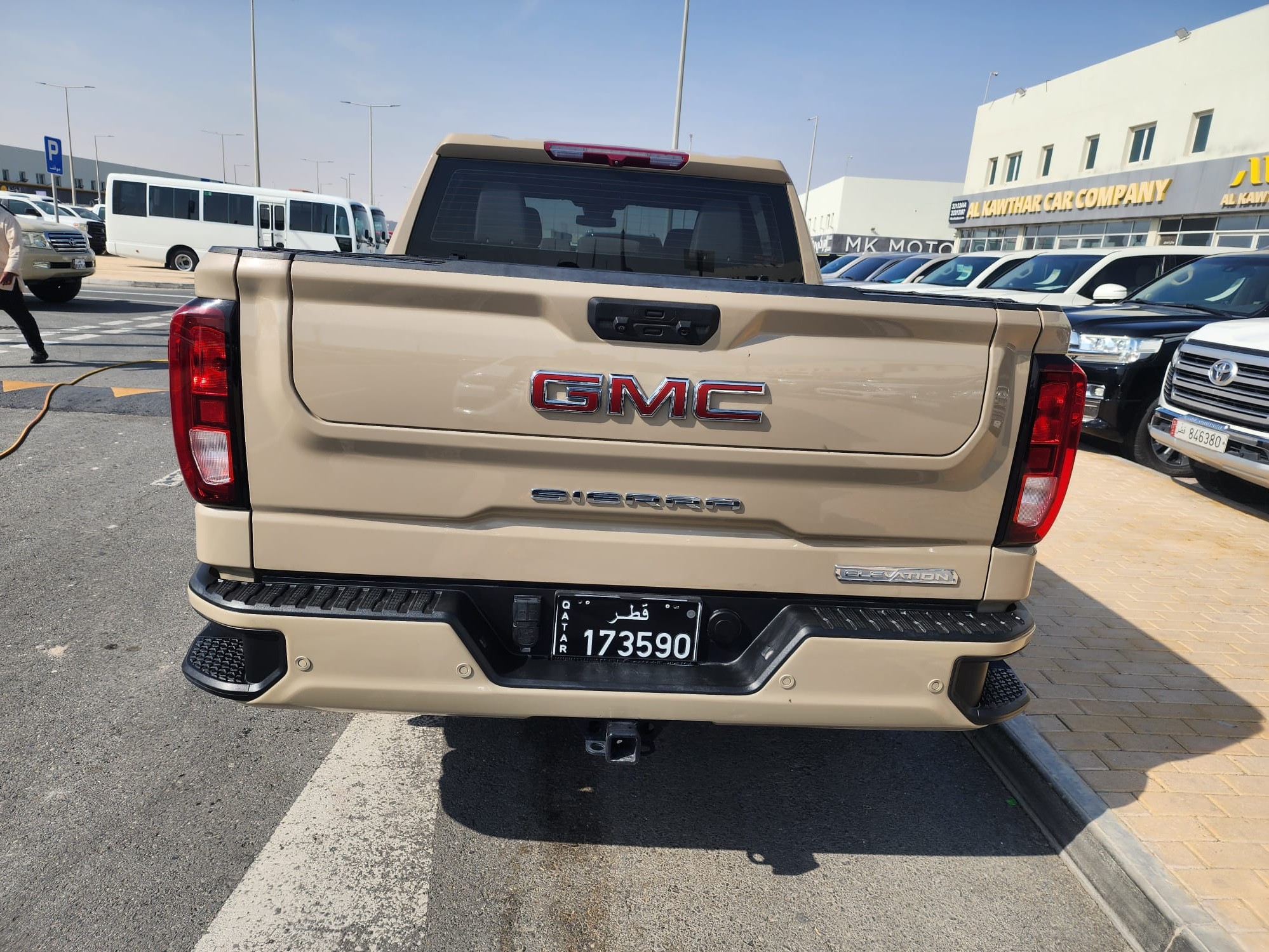 GMC Sierra 2022 - Image 3