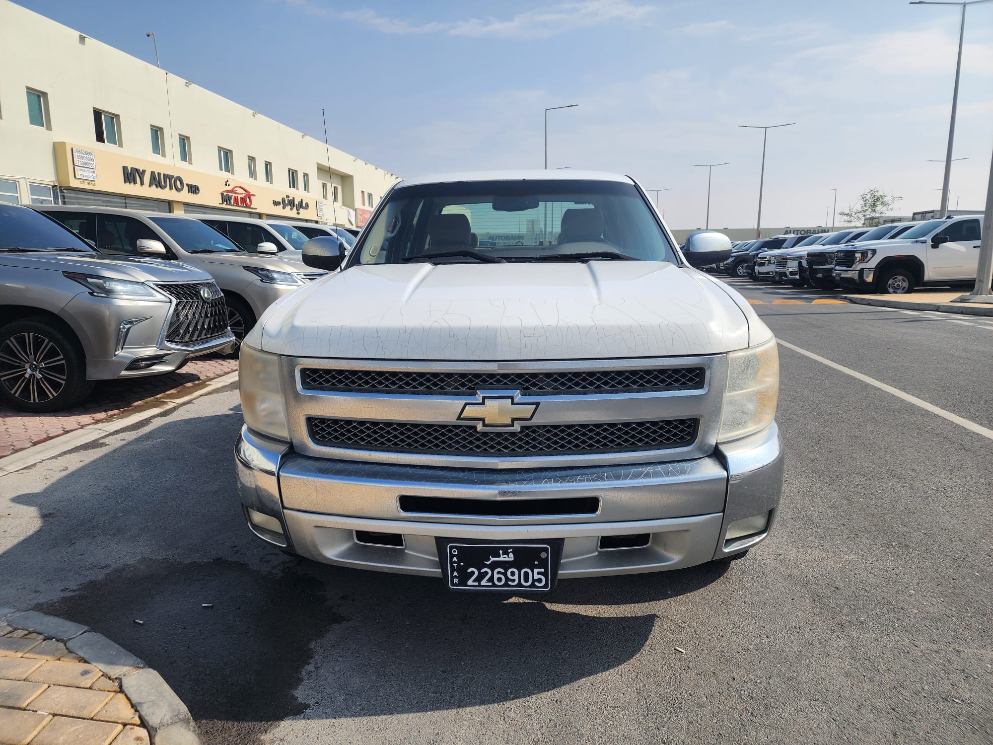 Chevrolet Silverado 2012 - Image 2