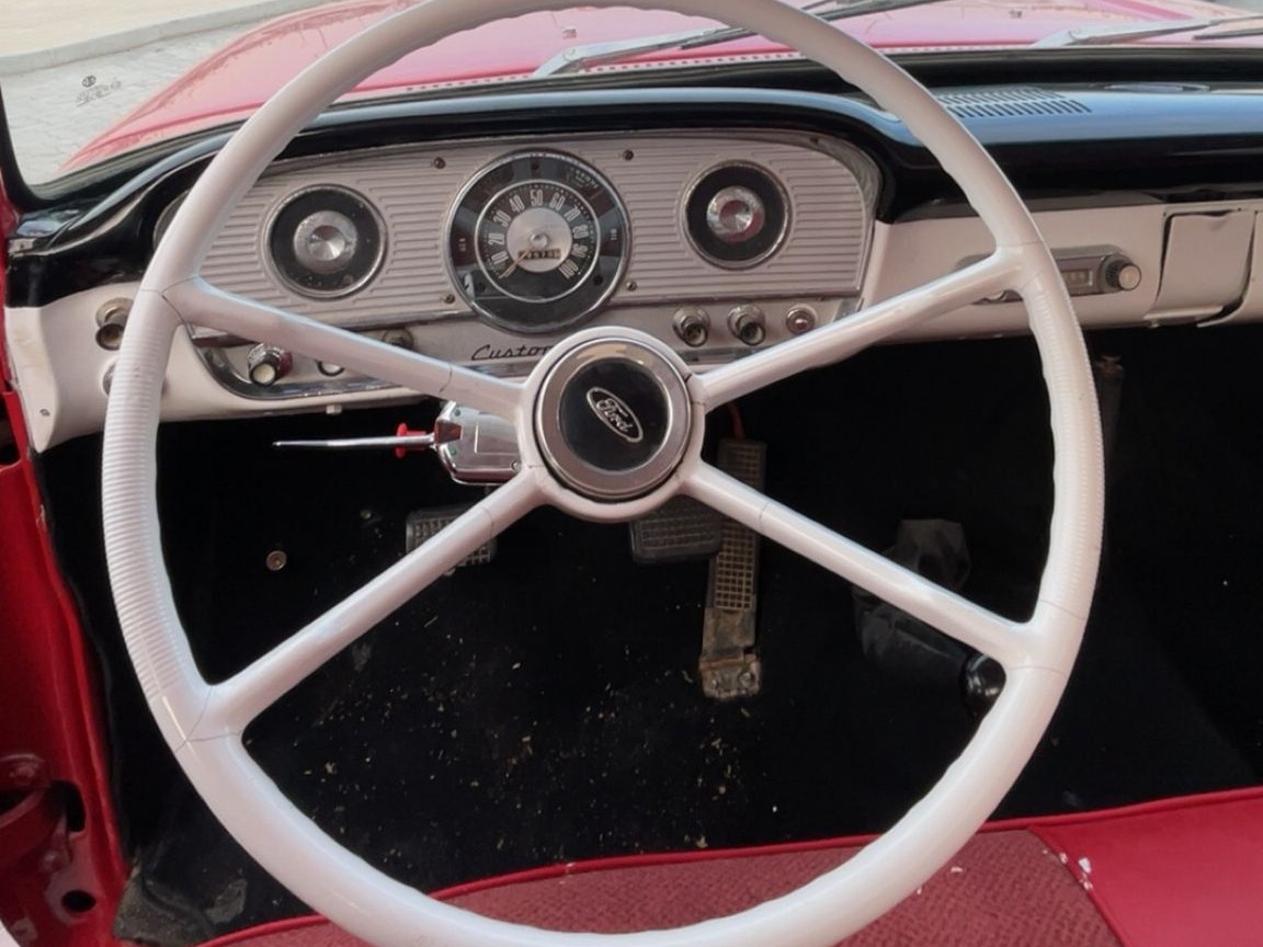 Ford Classic.. 1966 - Image 4