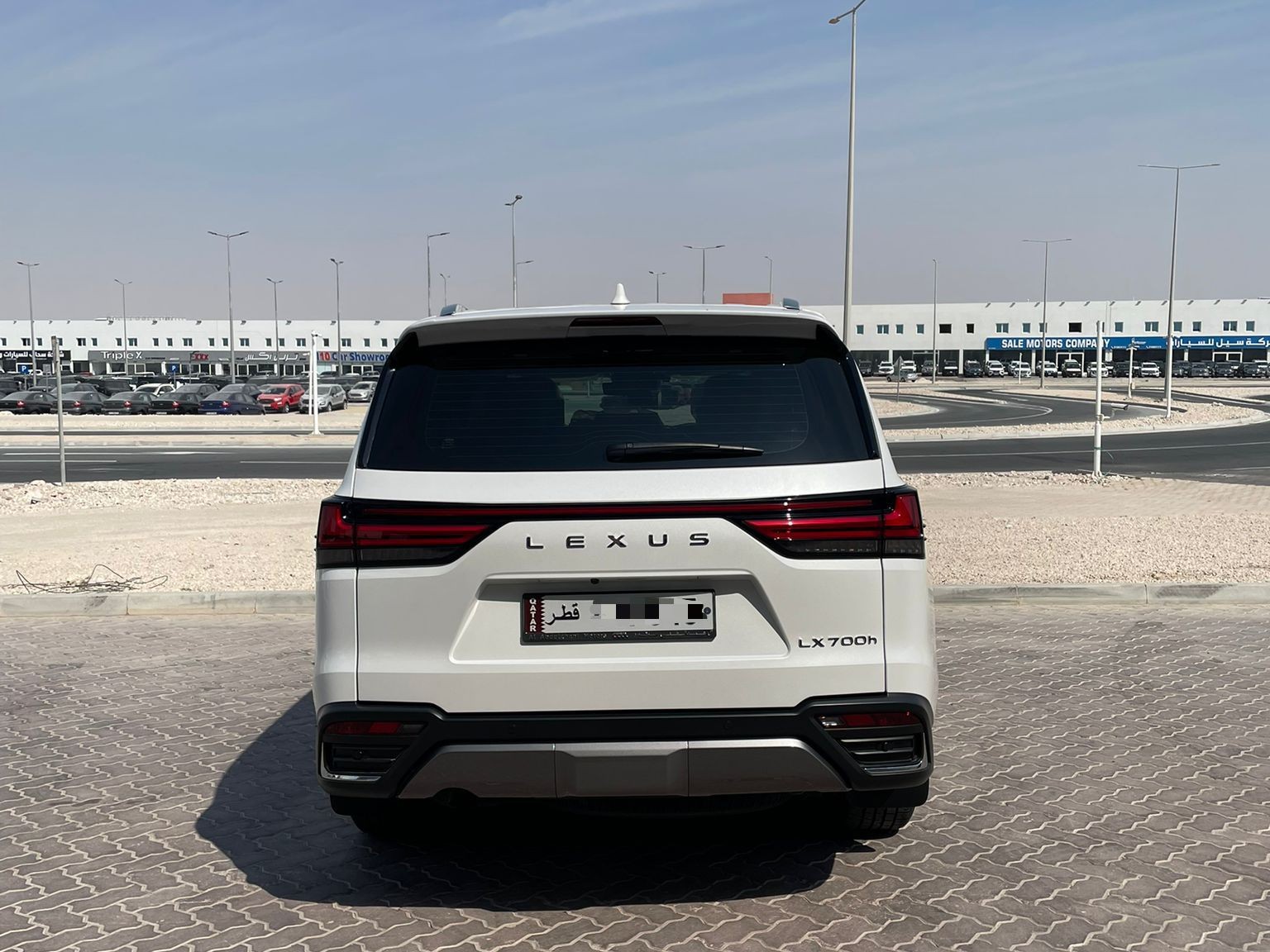Lexus LX 700 H 2025 - Image 3