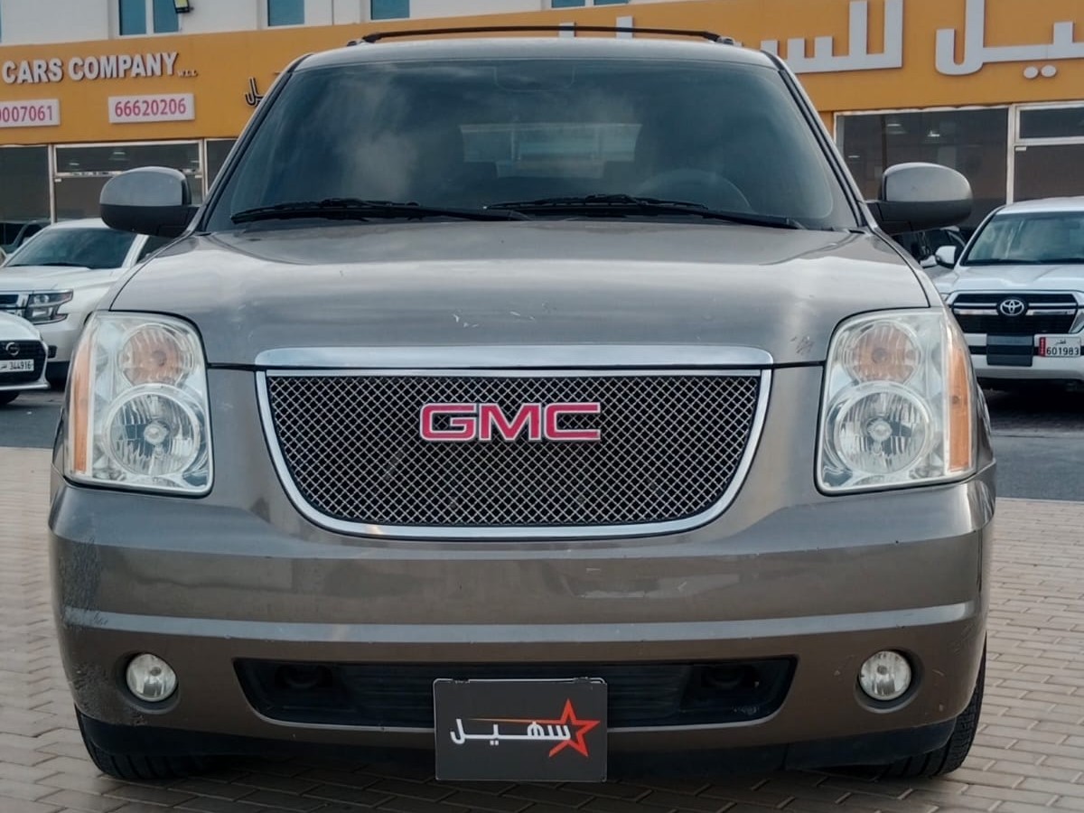 GMC Yukon 2012 - Image 3