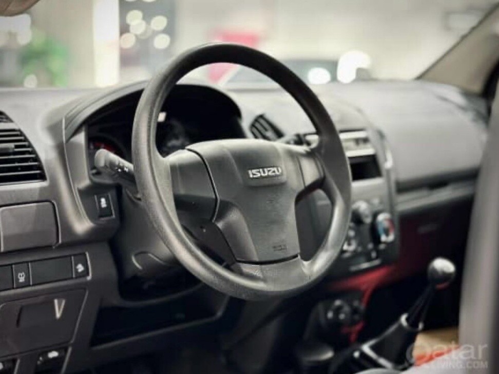 ISUZU D’MAX 2026 - Image 4