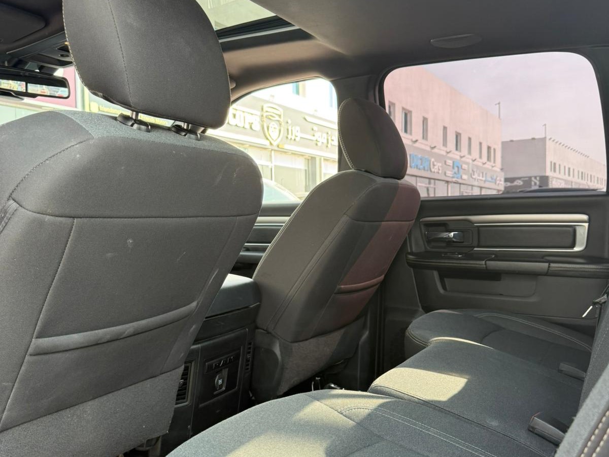 Dodge Ram 1500 2022 - Image 3