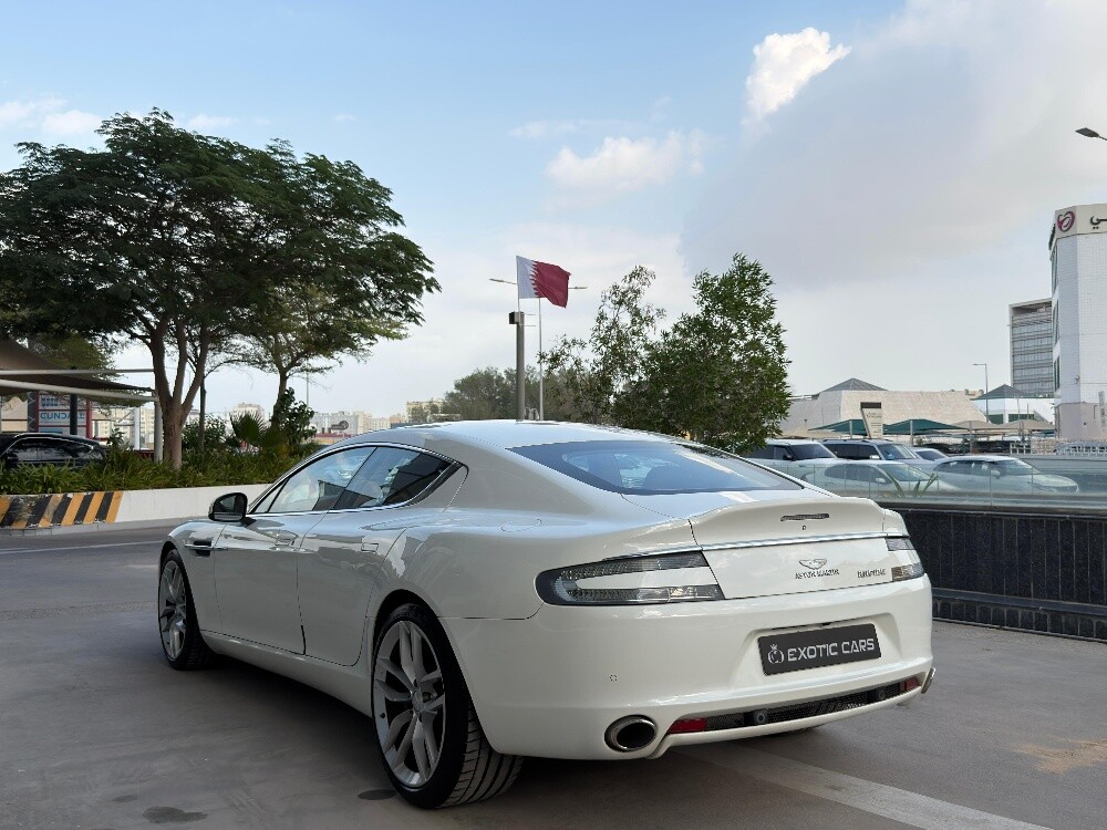Aston Martin Rapide 2016 - Image 2