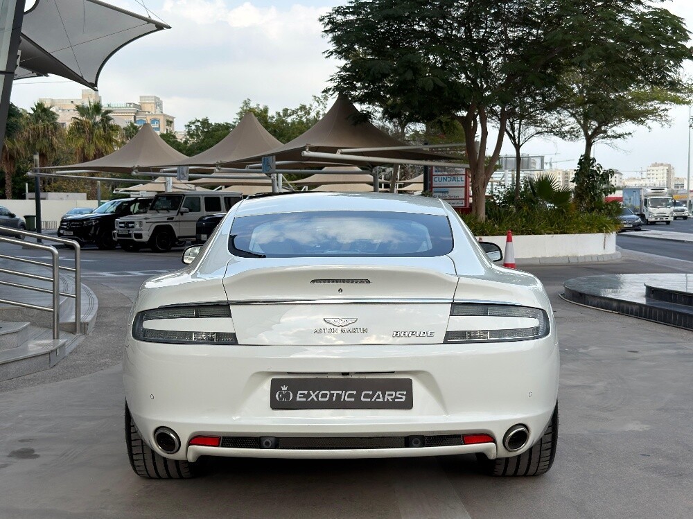 Aston Martin Rapide 2016 - Image 3