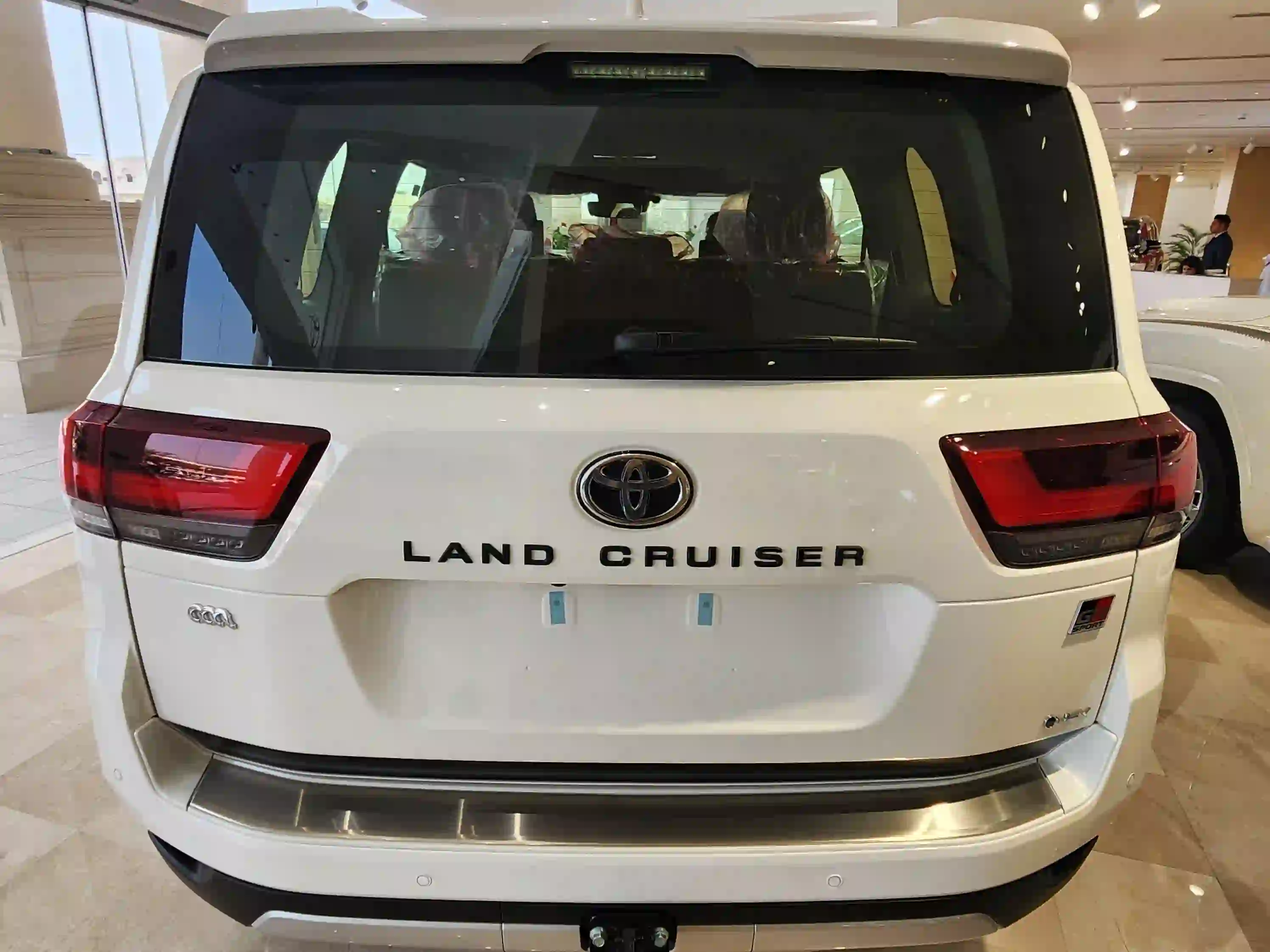 Toyota Land Cruiser G/R 2025 - Image 4
