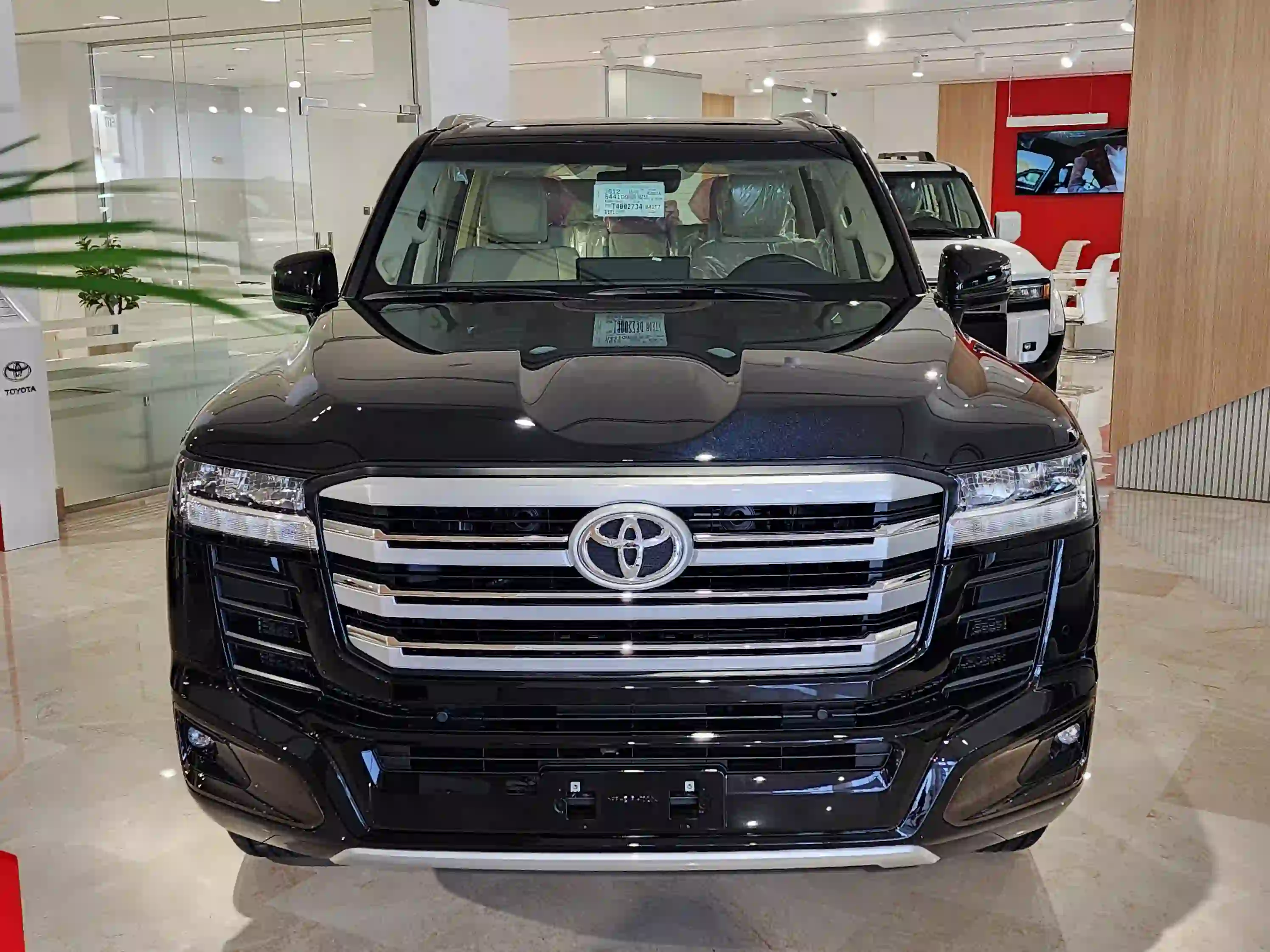 Toyota Land Cruiser GX.R 2026 - Image 4