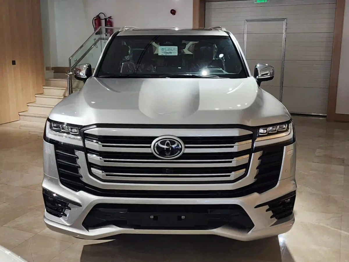 Toyota Land Cruiser VX.R 2025