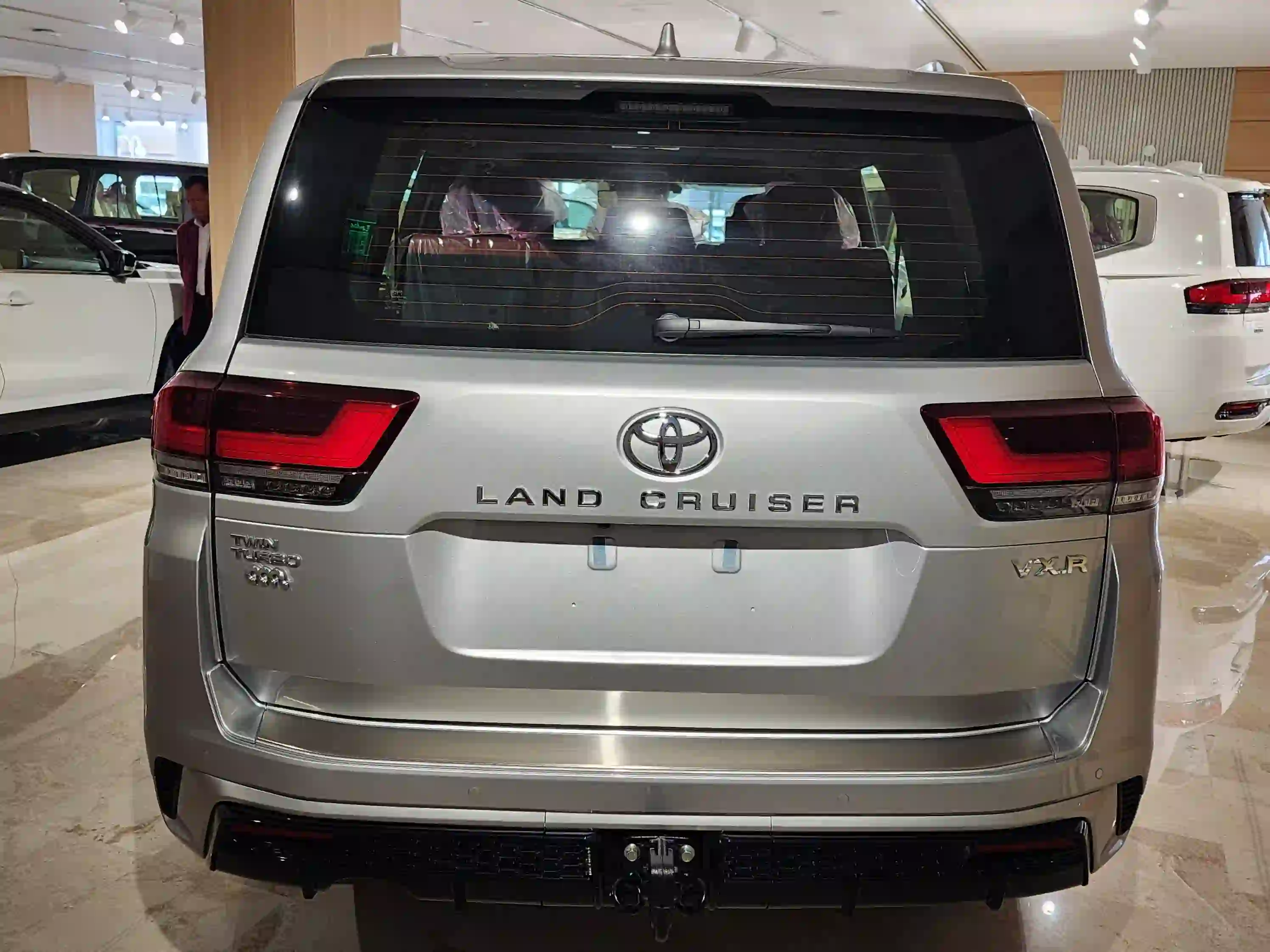 Toyota Land Cruiser VX.R 2025 - Image 4