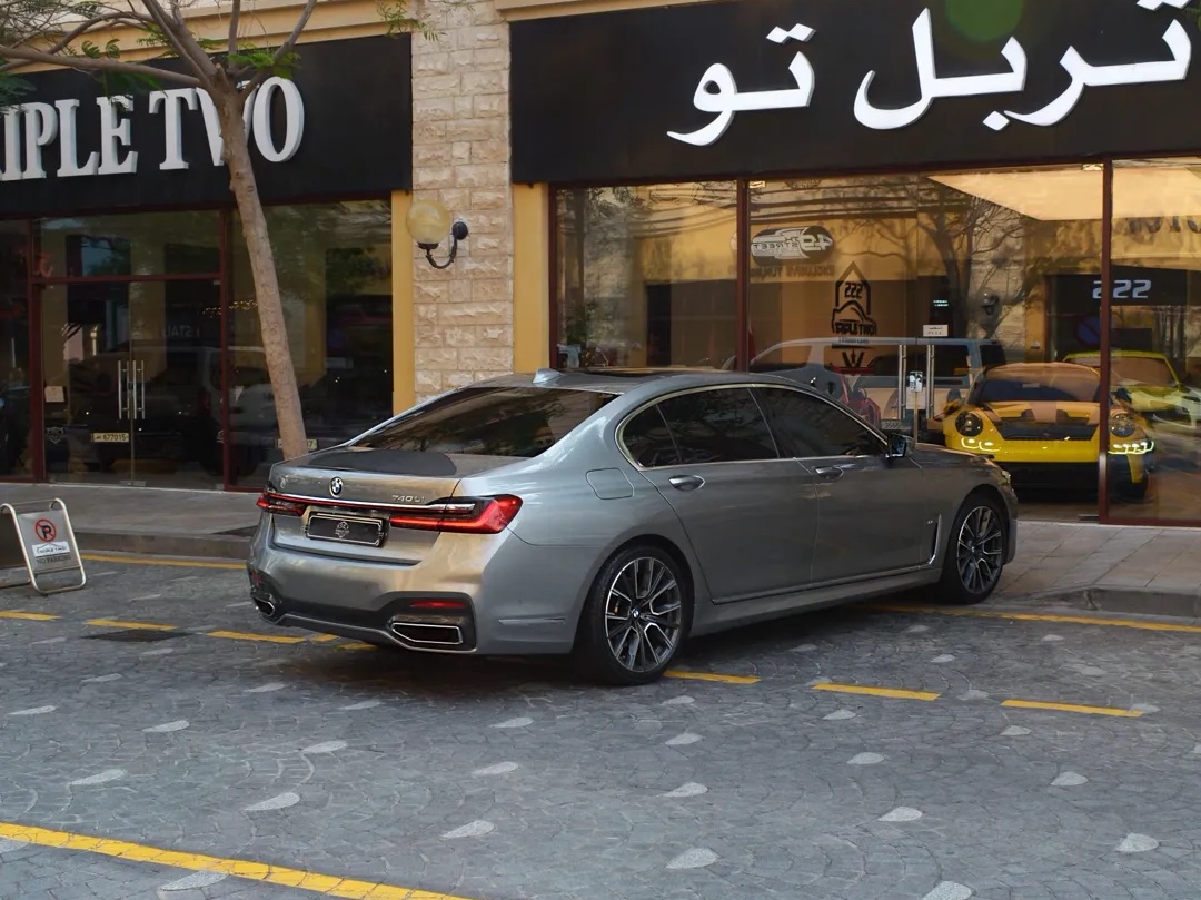BMW 7-Series 740 Li 2020 - Image 3